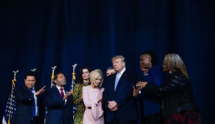 การเปิดตัวขบวนการ "Evangelicals for Trump" ในเมืองไมอามี รัฐฟลอริดา สหรัฐอเมริกา (ภาพ)